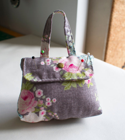 Handbag Pincushion Sewing Tutorial - Lorelei Jayne