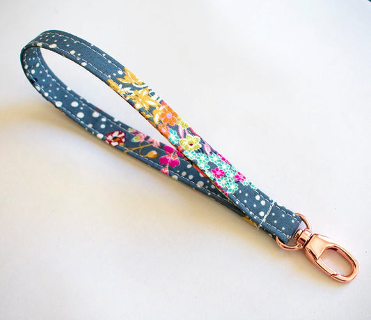 Wristlet Strap Sewing Tutorial - Lorelei Jayne