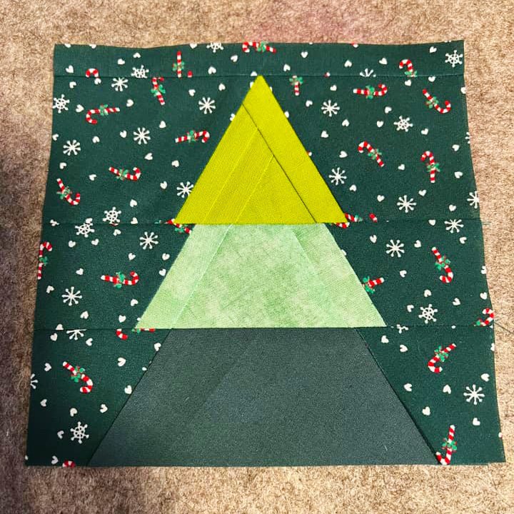 Christmas Tree Quilt Block FPP Sewing Pattern (PDF) - Lorelei Jayne