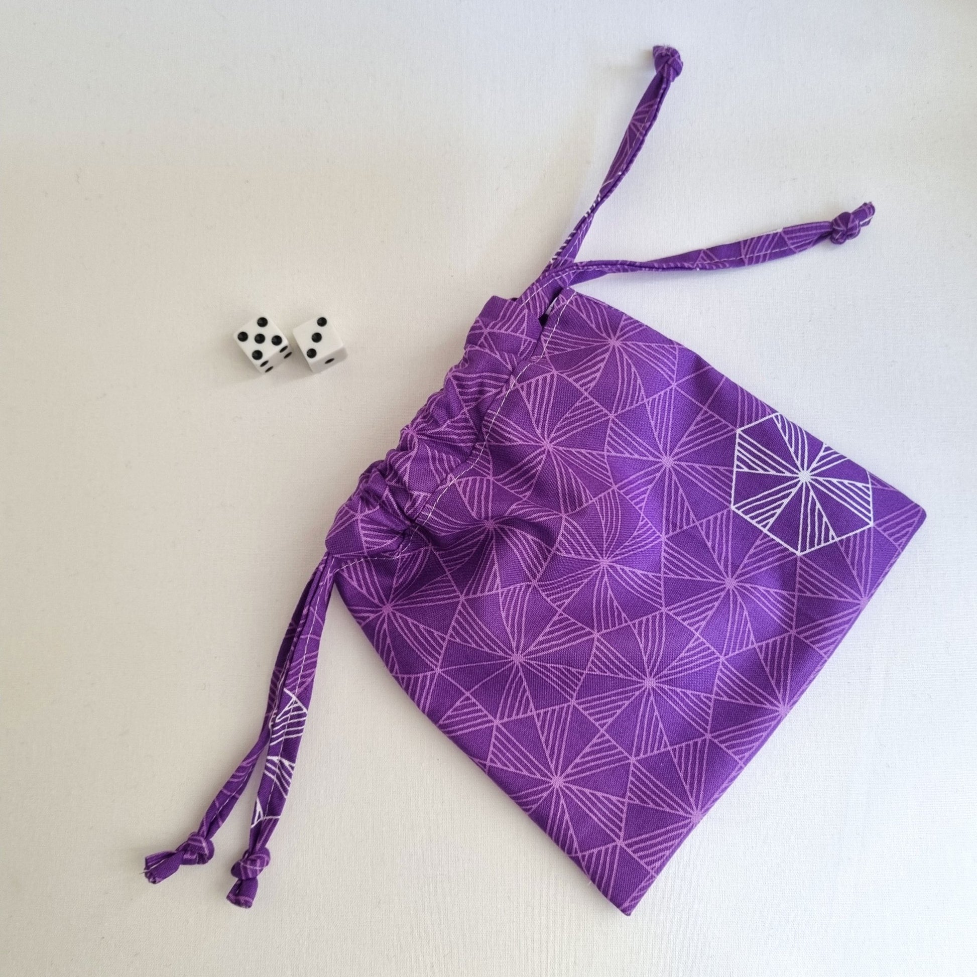 Gift Pouch PDF Sewing Pattern, 3 sizes included - Lorelei Jayne