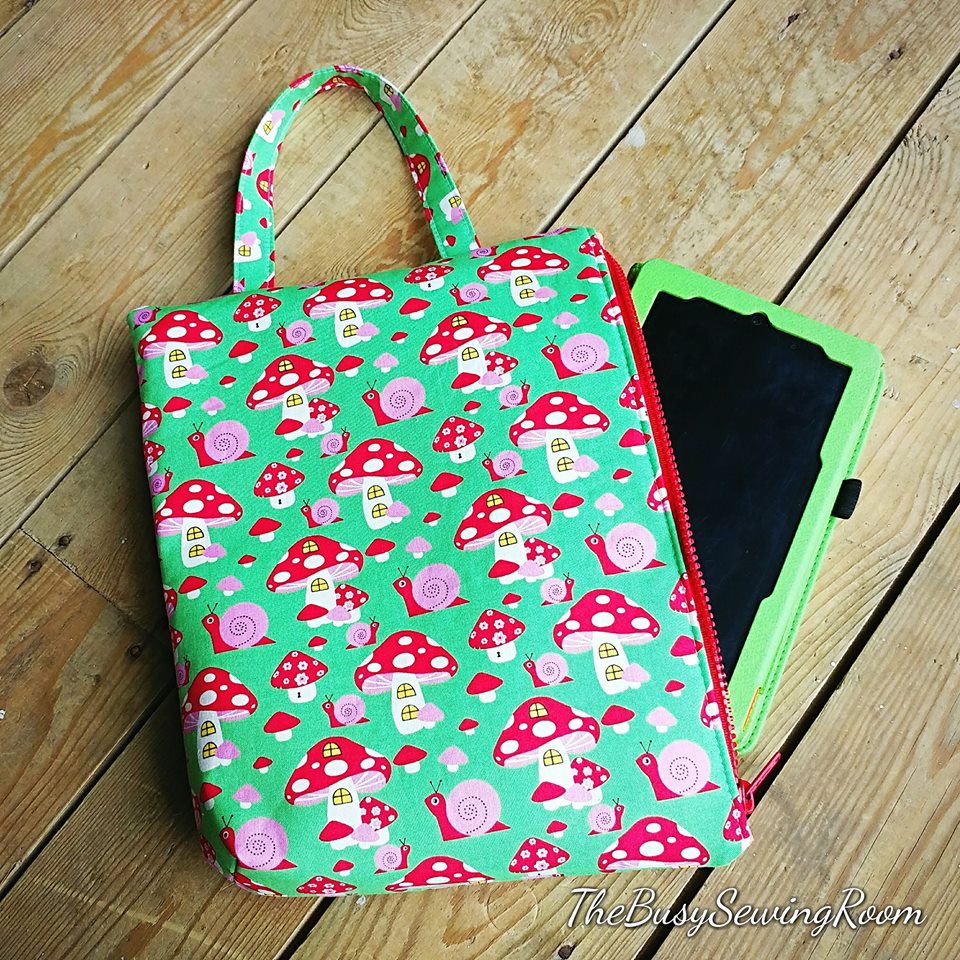 Meg Pouch PDF Sewing Pattern Includes SVG file and sew along video - Lorelei Jayne