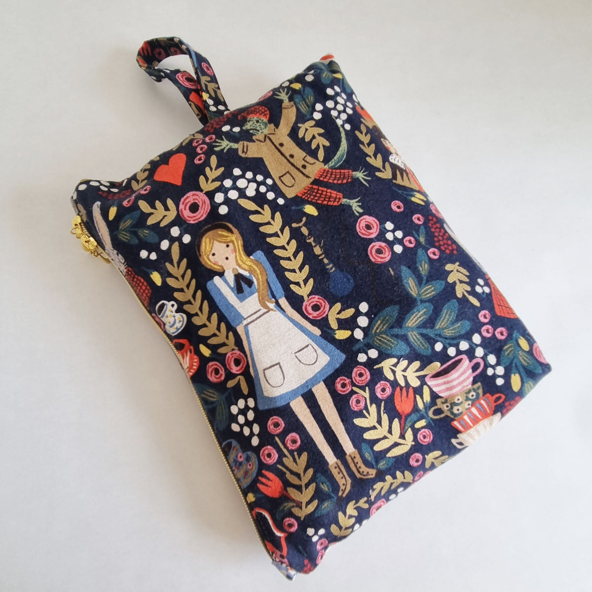 Meg Pouch PDF Sewing Pattern Includes SVG file and sew along video ...