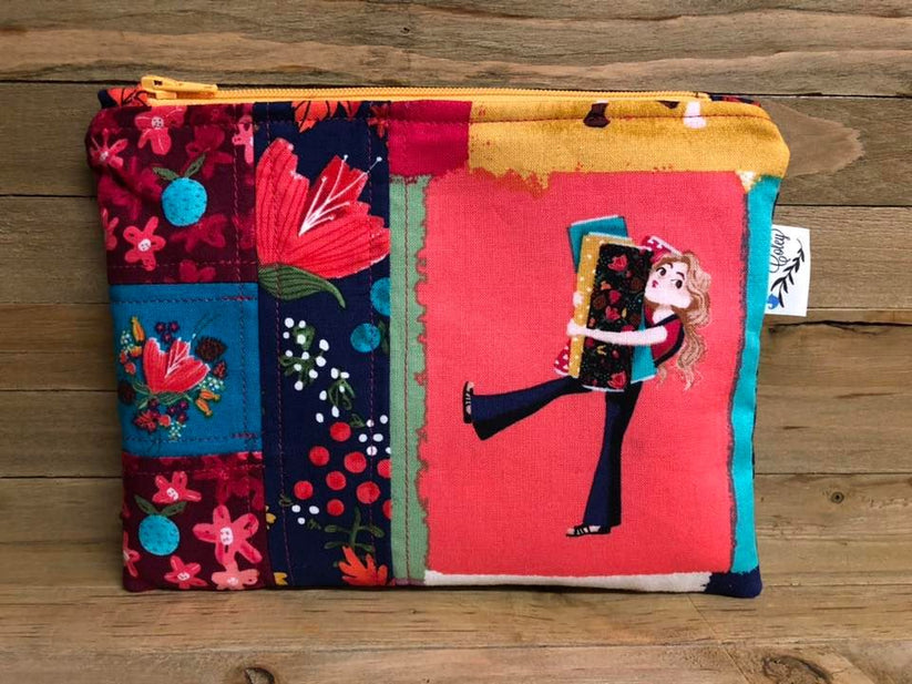 Robyn Pouch PDF Sewing Pattern includes Video and SVG file – Lorelei Jayne